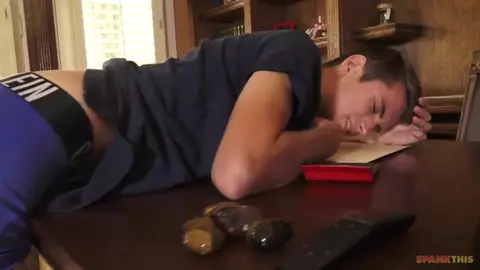 Sexy Porno-Paar zuhause – Trevor & Jeff