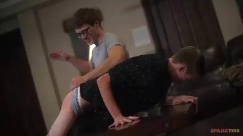 Show de sexo quente em casa – Trevor e Blake