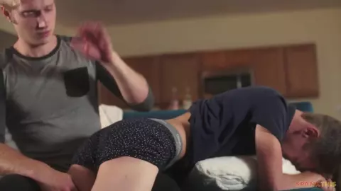 porno pareja sexy casa max trevor