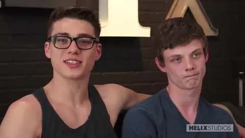 Pareja porno de twinks cachonda: Ricky y Blake