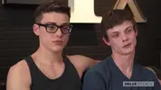 Casal pornô de twinks tarado: Ricky e Blake