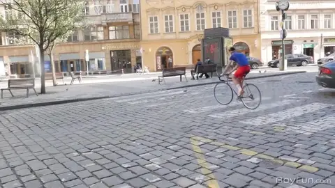 Couple sexy — twinks amis Andy & Curtis