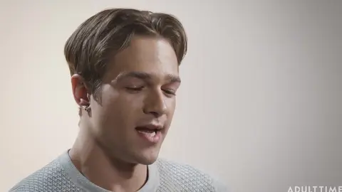 Come gli uomini raggiungono l'orgasmo - Jayden Marcos