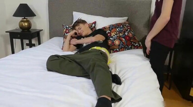 sesso caldo coppia amici twinks kieran alec