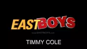 Timmy Cole - Reparto de Pajas