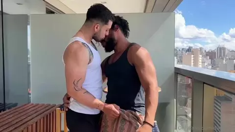 Top nero scopa Marcus (ftm)