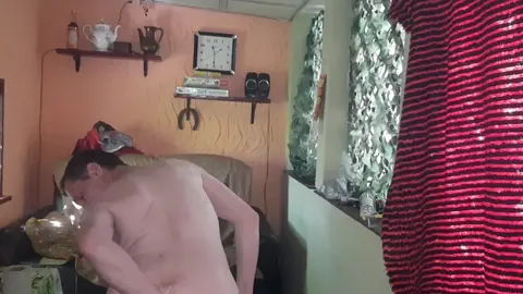 Dildo und Hand in meinem Anus