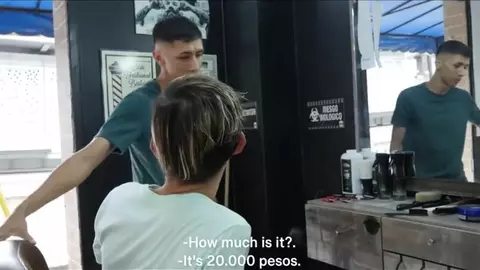 Casal sexy – Twinks barbeiros Ander e Billy