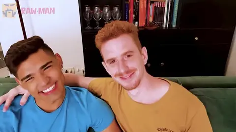 Un homme brun et un roux se partagent leur bite - Colo Tigre, Felix Harris