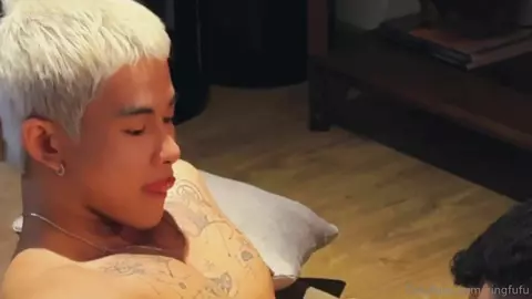 Xingfufu – Sky & Shay – Straight to my Bed