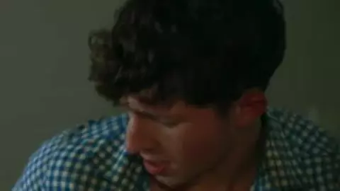 Cody Seiya scopa con Tristan Hunter