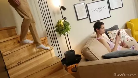 Pareja porno de twinks sexy – Alan y Olek