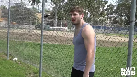 POV – Je baise le beau Cole