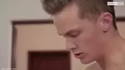 Connor Wolfe mangia il culo a Ricky Hard