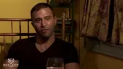 Straight Boys Episode 1 - Mari hétérosexuel et Colocataire gay