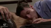 Ragazzi etero Episodio 2 - Quarterback gay e allenatore etero