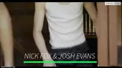 Casal de twinks sexy ao ar livre: Nick e Josh