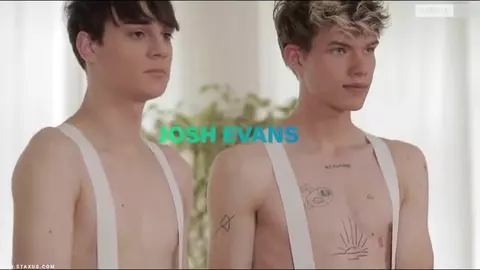 Grupo de ballet bem quente: Josh, Patrik e Gabriel