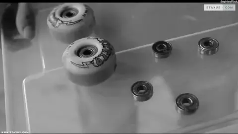 Pareja porno traviesa de twinks: Aaron y Josh