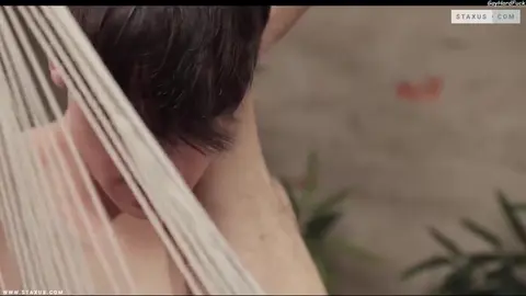 Casal pornô safado de twinks: Aaron e Josh