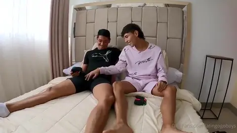 Hot porn — gamers latinos amantes Sebas & Nico