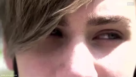 Casal sexy de twinks – Casey & Martin