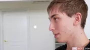 Jake Nicola, Jacob King - Se faire baiser par mon beau-père ou aller à l'école militaire Amenez la bite !