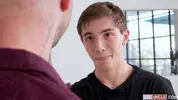 Jake Nicola, Jacob King - Se faire baiser par mon beau-père ou aller à l'école militaire Amenez la bite !