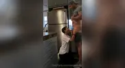 Porno-Paar – Hotel – Freunde – Dan & Damien