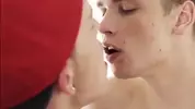 Couple porno sexy de twinks avec des potes – Carl & Erik