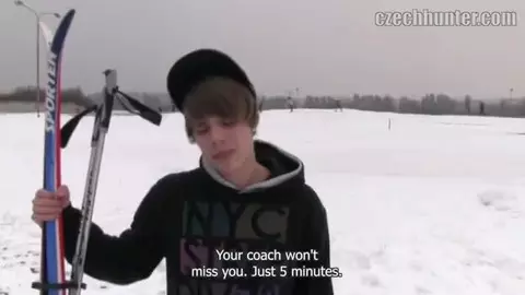 Couple porno sexy entre potes à l’hôtel – Charlie Hunte