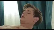 Coppia di twinks con amici – Erik & Jowl