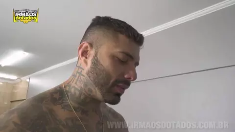 Enteado Curioso