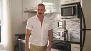 Le bodybuilder mûr Jericho James baise Manuel Skye