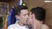 Amigos twinks sexys – Charlie y Xavier