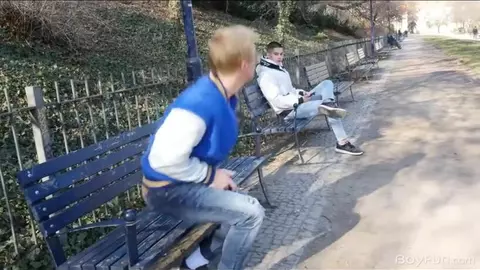 Amis minets bien chauds – Jamie & Ares