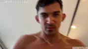 Beau gosse british, grosse bite