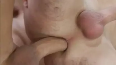 Twink Flip Flop Paar – Brad & Tim