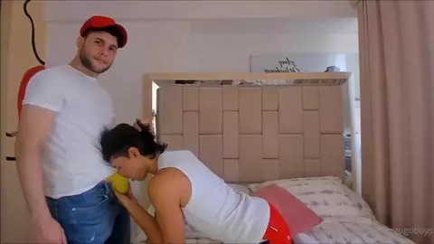 Couple latino bien chaud – Nick & Sebas