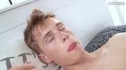Couple de minets porno avec potes – Adam & Adrian