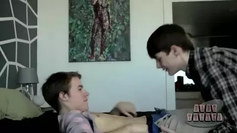 Potes & amoureux twinks : James & Bryce