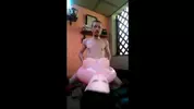 Estou a foder uma boneca