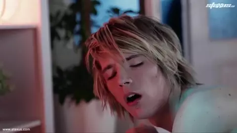 Twinks a casa con amici – Tim & Timmy