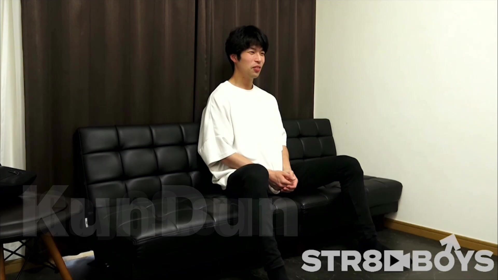 Interview with a 24-year-old muscular man