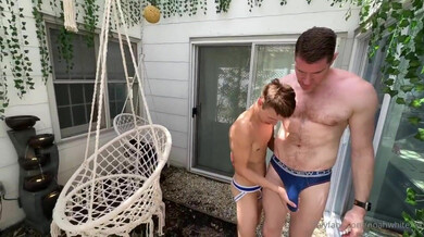 Daddy preña el culito del pasivo