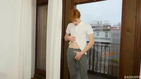 Show solo sexy di twink — Harry