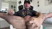 Follando mi culo peludo con un consolador mientras me masturbo - Parker Woods (parkerwoodsx)