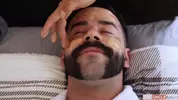 Massage très spécial pour Papa