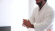 Massage très spécial pour Papa