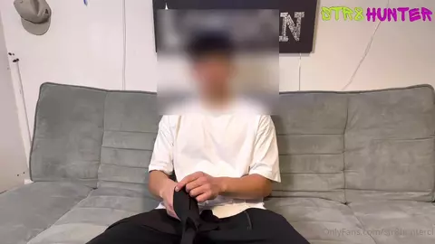 Diskreter Hetero fickt mir den Arsch